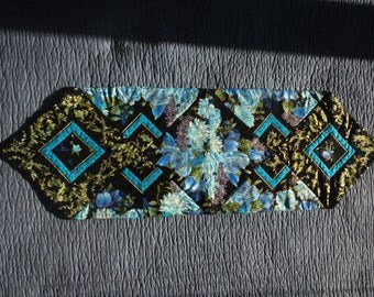 Blue Roses Quilted Table Runner