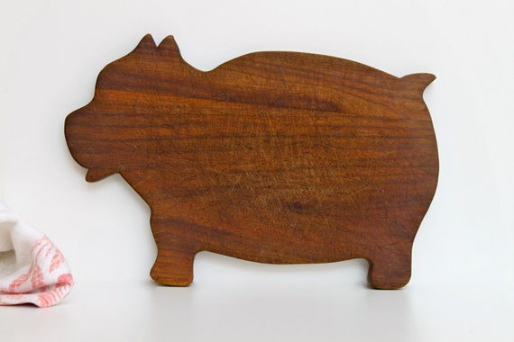 Cutting board Pig shape