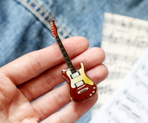 Acoustic Guitar brooch - Wooden brooch - Music brooch - Sheet music jewelry