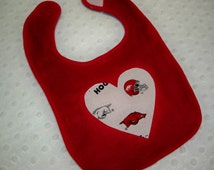 Arkansas Razorbacks Bib And Socks Baby Gift Set