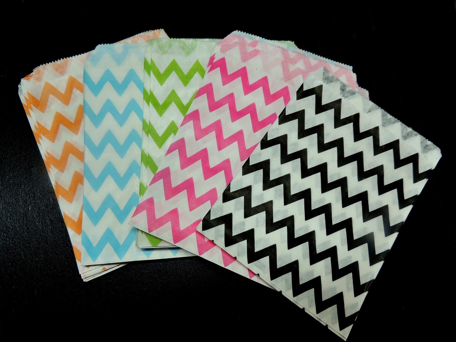 25 Chevron 5x7 Inch Treat Bags Striped Food Gourmet Bags