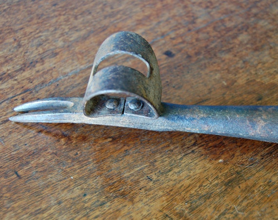 Vintage nail puller woodworking tool hardware