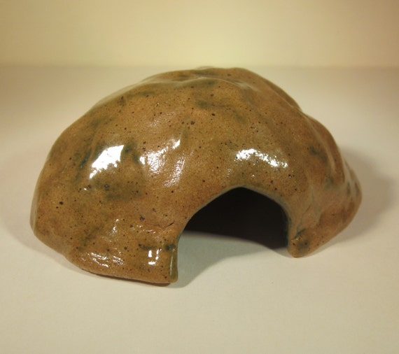 Custom Stoneware Pottery Reptile Hide House Shelter Cave