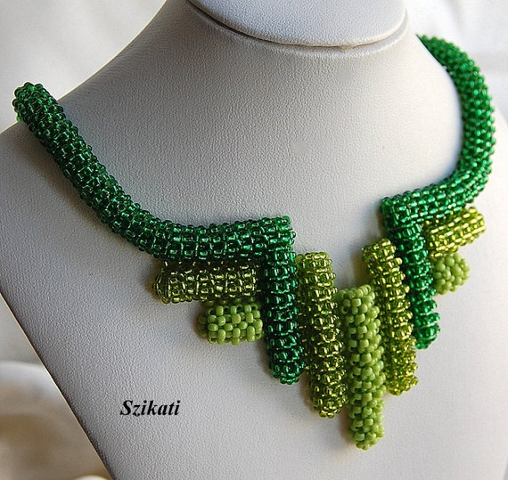 Beaded green seed bead necklace, Statement necklace, Beadwoven necklace, Right Angle Weave, OOAK