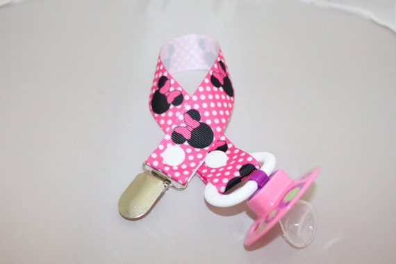 Minnie Mouse Pacifier Clip