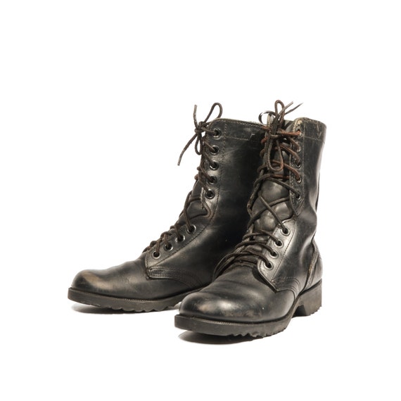 Items similar to 1981 Standard Issue Military Combat Boots Black ...