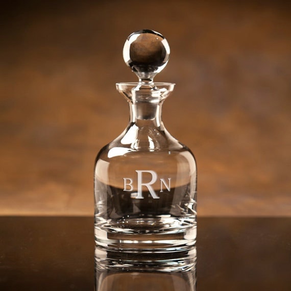 Brandy Decanter in Classic Crystal for a Beautiful Engraved