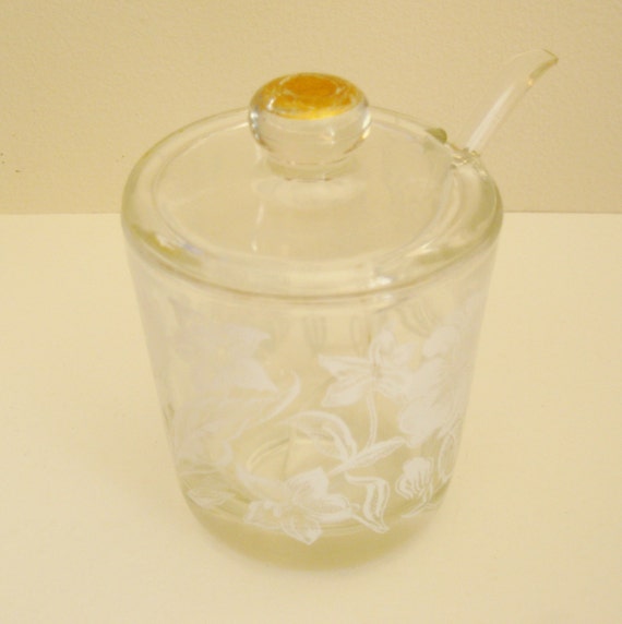 Mayonnaise Jar Etched Glass Vintage by mainevintagetreasure