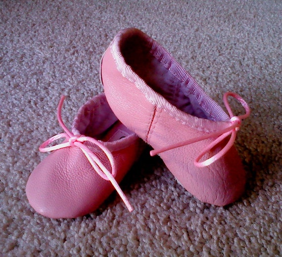 Baby Ballet Slippers You searched for: baby ballet slippers! Etsy is the home to thousands of handmade, vintage, and one-of-a-kind products and gifts related to your search. No matter what you’re looking for or where you are in the world, our global marketplace of sellers can help you .