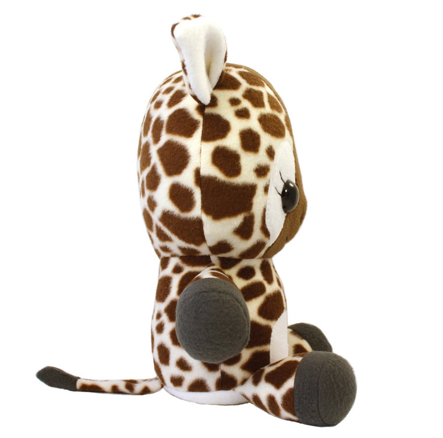 giraffe plush pattern