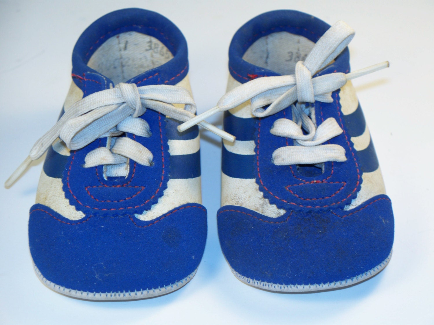 Vintage Pair of Baby Doll Lace Up Tennis Shoes – Haute Juice