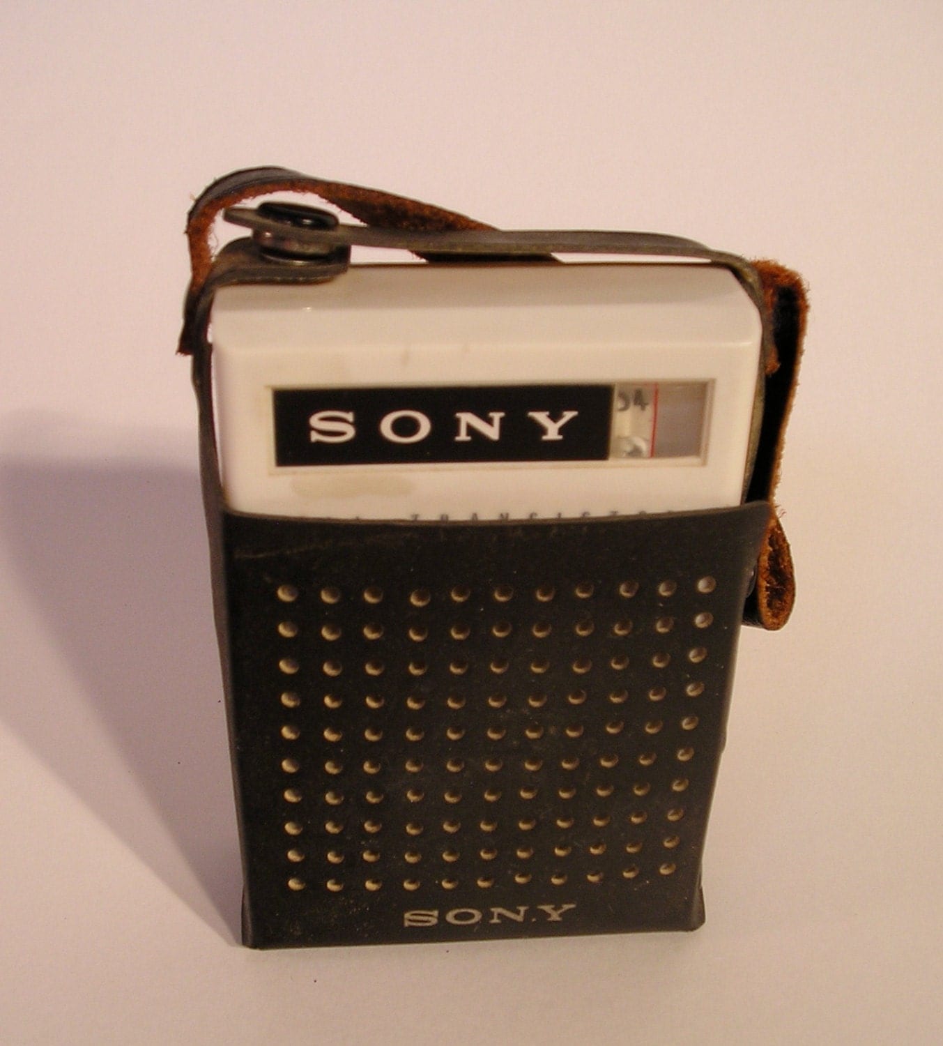 sony transistor radio made in japan