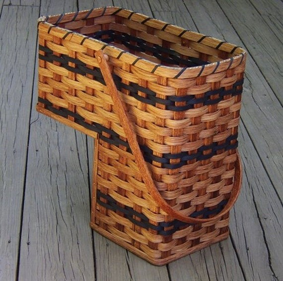Amish Handmade Stair Step Basket w/Swinging by AmishBaskets