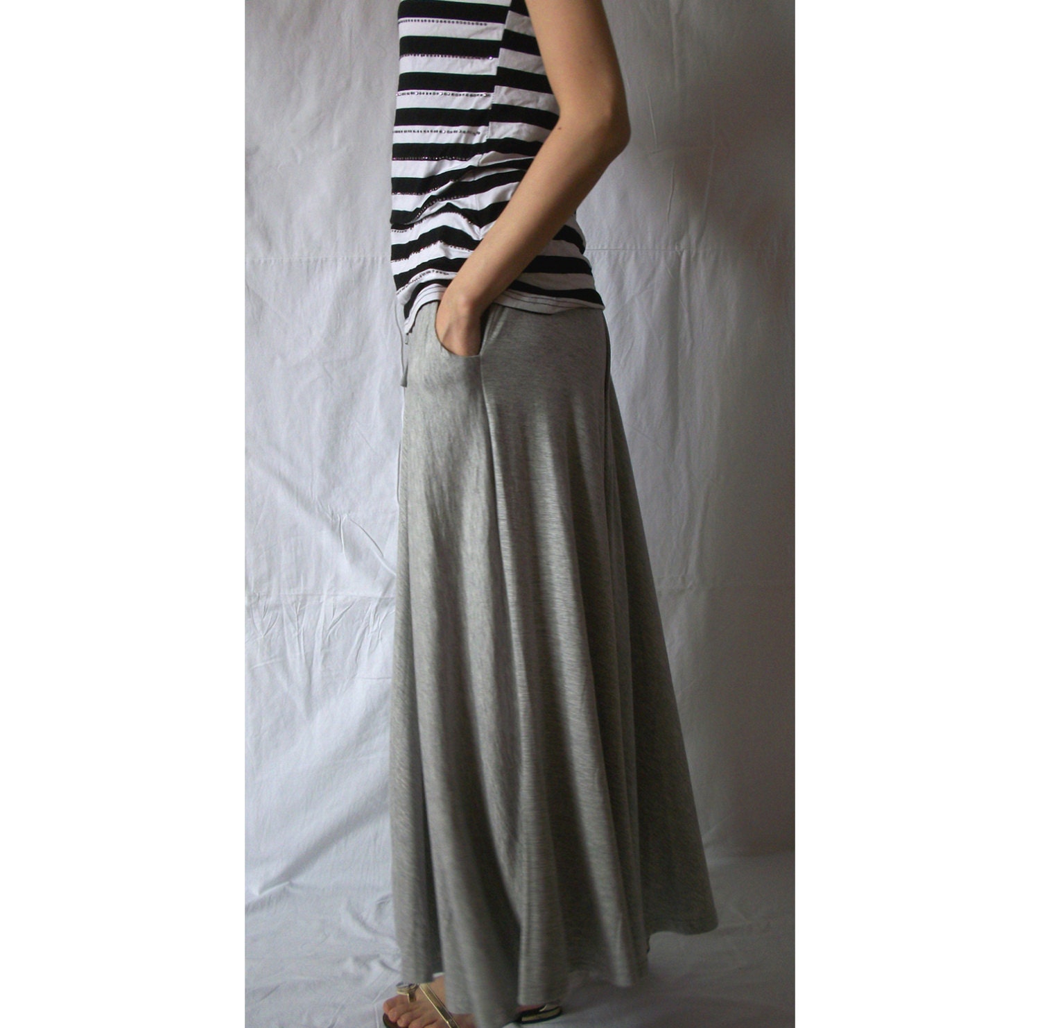 grey long skirt / Maxi skirt / expansion skirt by kunniestore