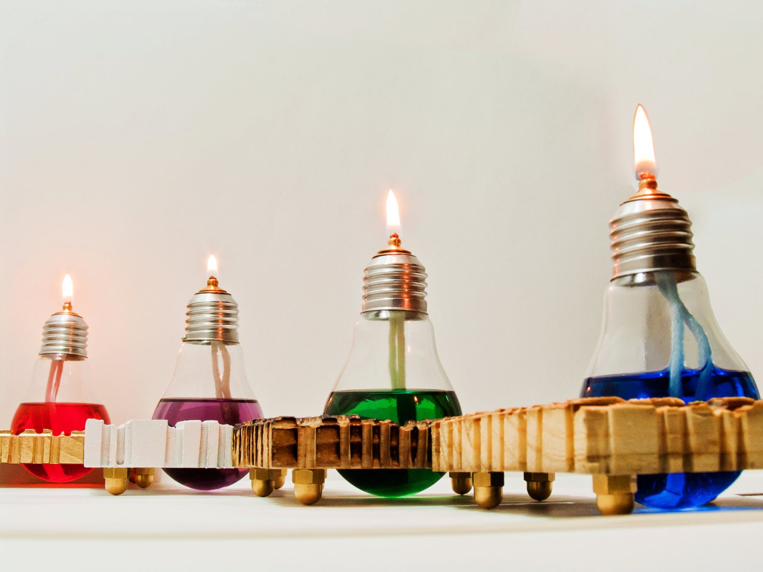 Upcycling Light bulb oil lamp Lightbulb candle by OBGETTI