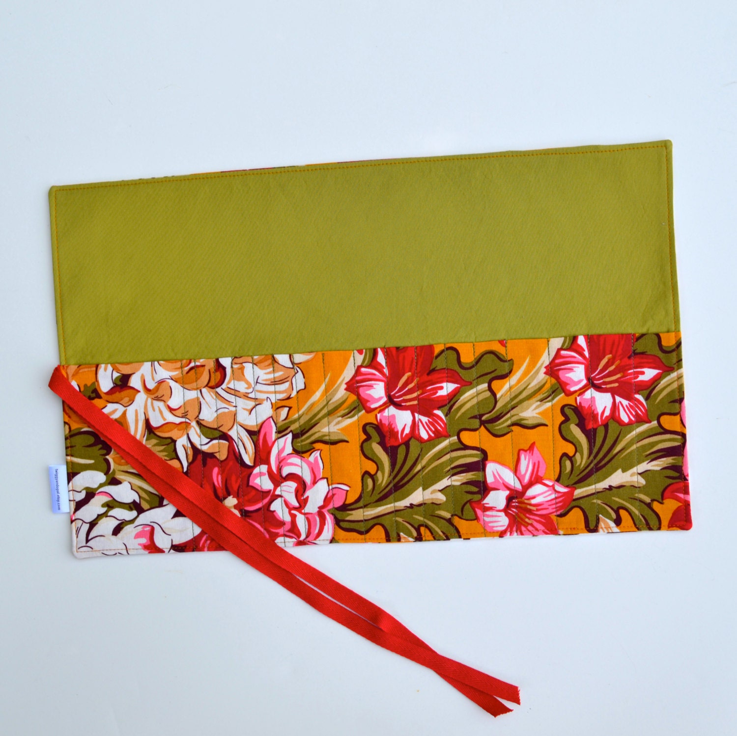 Crochet Hook Holder Floral Hook Organizer Art RollUp