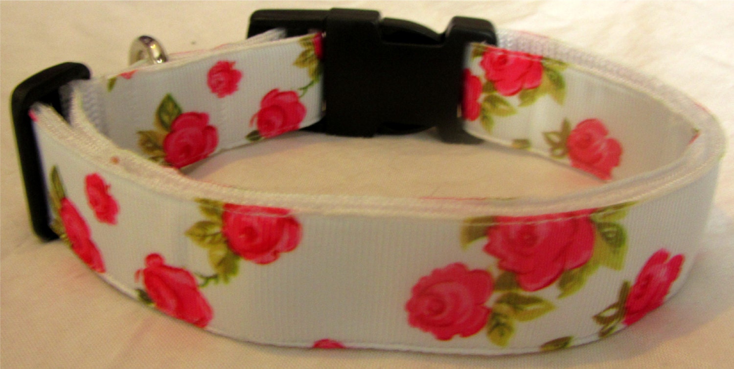 Floral rose dog collar