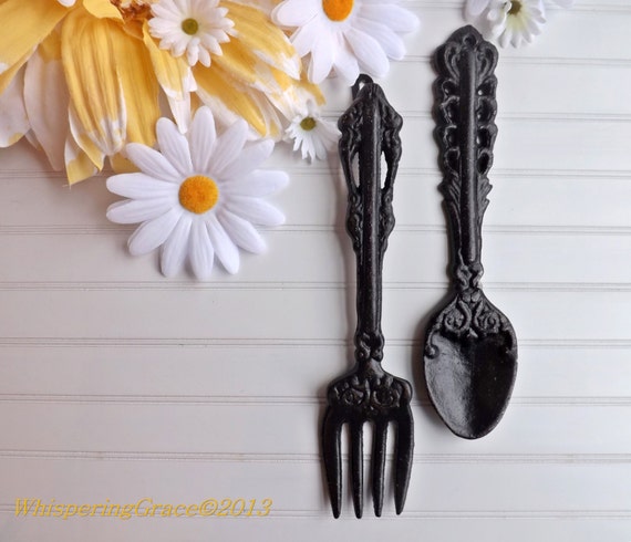 Metal Fork and Spoon / Kitchen Wall Decor / Fork and Spoon