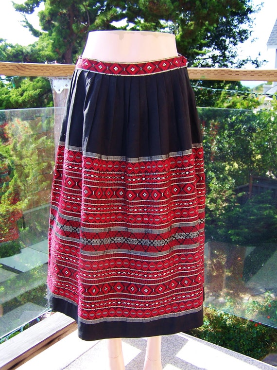Embroidered skirt GUATEMALA Red on Black by GreenMarketVintage