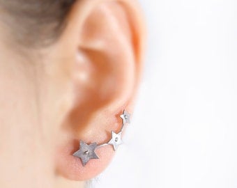 Star ear crawler, star earring, ear climber, silver ear crawler, star jewelry, constellation, kawaii, titanium earring, hypoallergenic