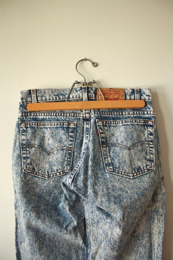 acid wash levis