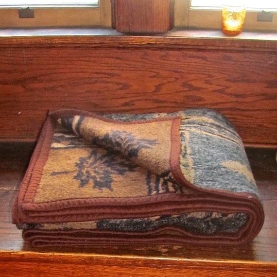 Vintage Mexican Cobija San Marcos Black Bear Blanket