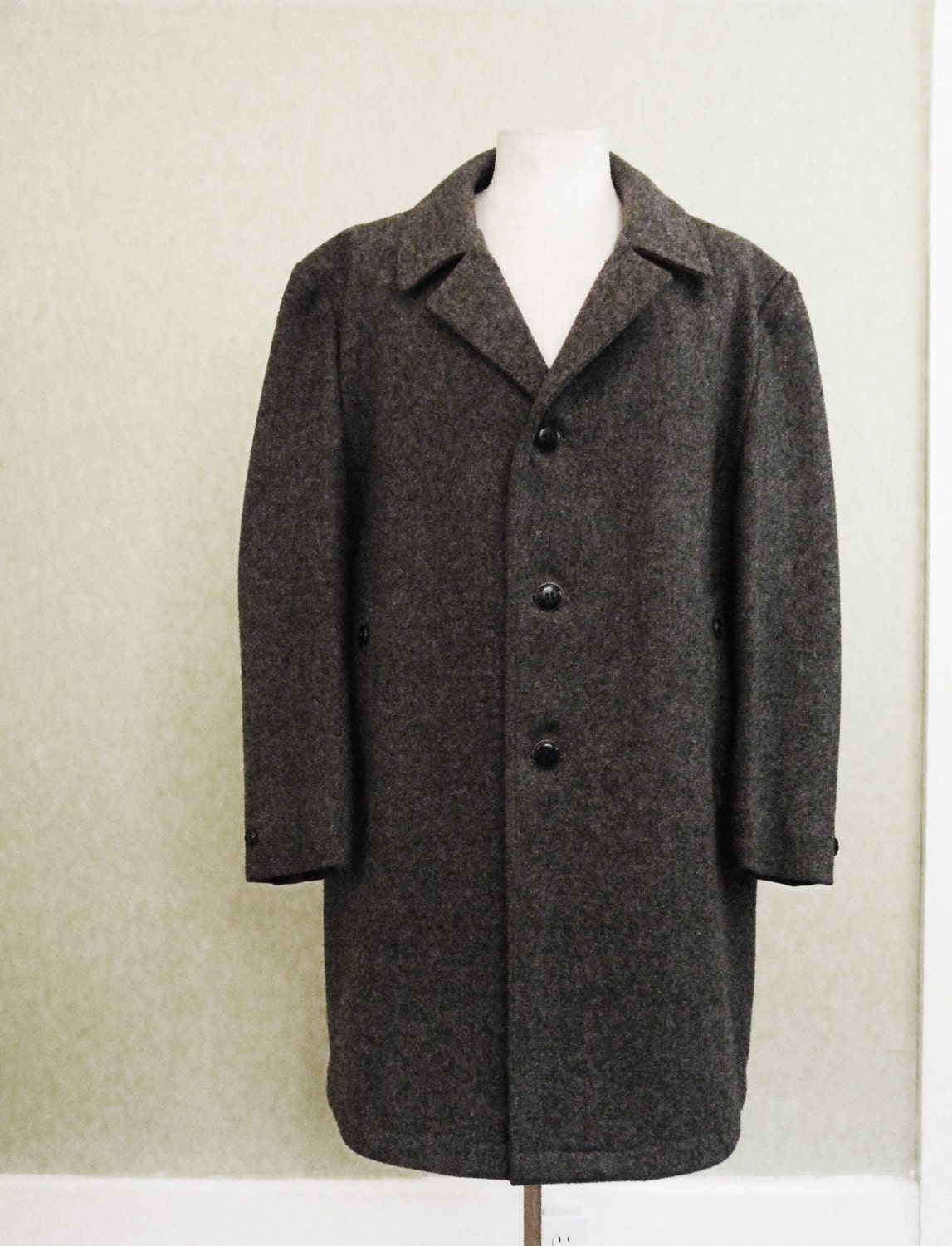 Gorgeous Heavy Wool Vintage Gray Winter Coat Men Sz 46 XL – Haute Juice