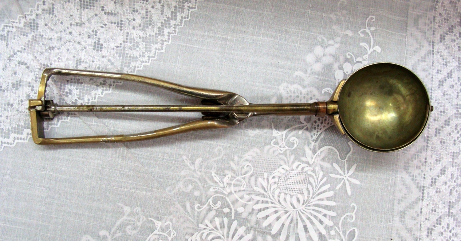 Gilchrist's Brass Ice Cream Scoop No. 30