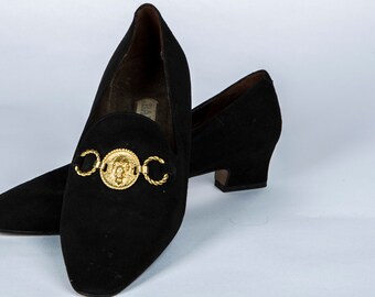PU Leather Round Toe Buckle Loafers for Everyday Elegance