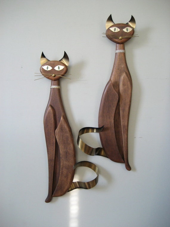 Pair Siamese Cats Wood Wall Hangings Masketeers 1961