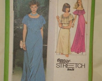 1970s 70s Vintage Evening Cocktail Disco Dress w Elastic Neckline Capelet Collar COMPLETE Simplicity Pattern 8419 Bust 34 Inches 87 Metric