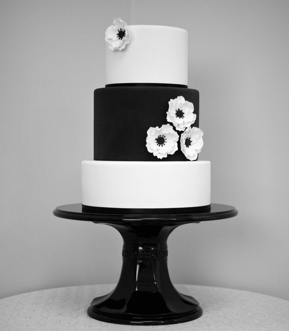 16 inch Black  Pedestal  Wedding  Cake  Stand  by WeddingFads 