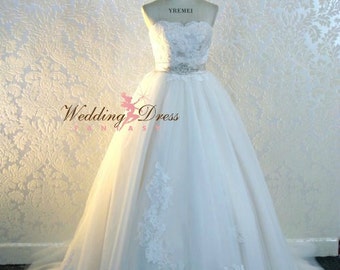 Fairy-Tale Tulle Ballgown Wedding Dress SW640