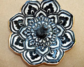Ceramic Lotus Ring Holder Bowl Black and White with Gold Edging