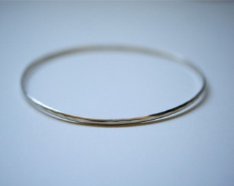 Sterling Silver Bangle, One Single Sterling Silver Bracelet, thin silver bangle, skinny silver bangle, hammered bracelet
