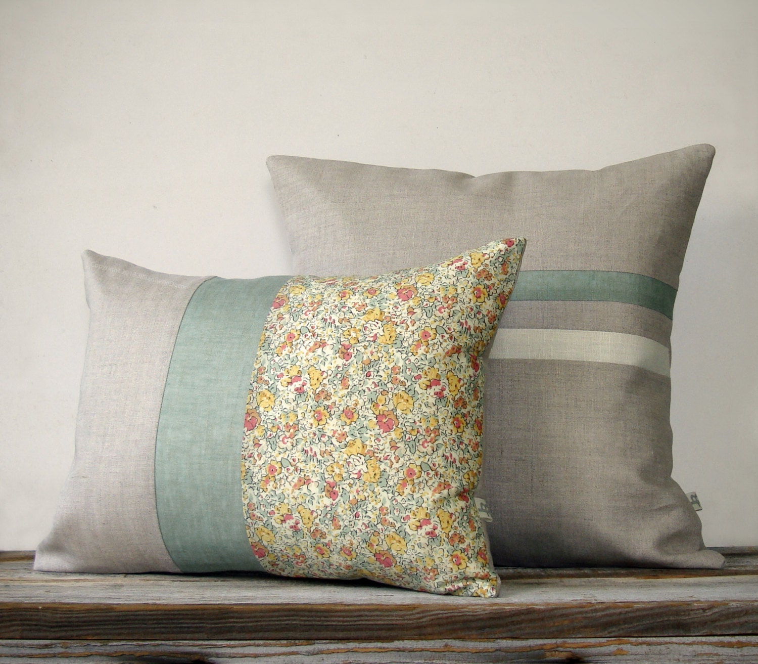 Decorative Pillow Set Sage and Cream Striped Pillow (16×16) and