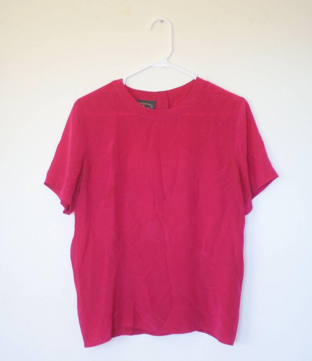 Valentine Hot Pink Simple Silk Tee M by heartcity on Etsy