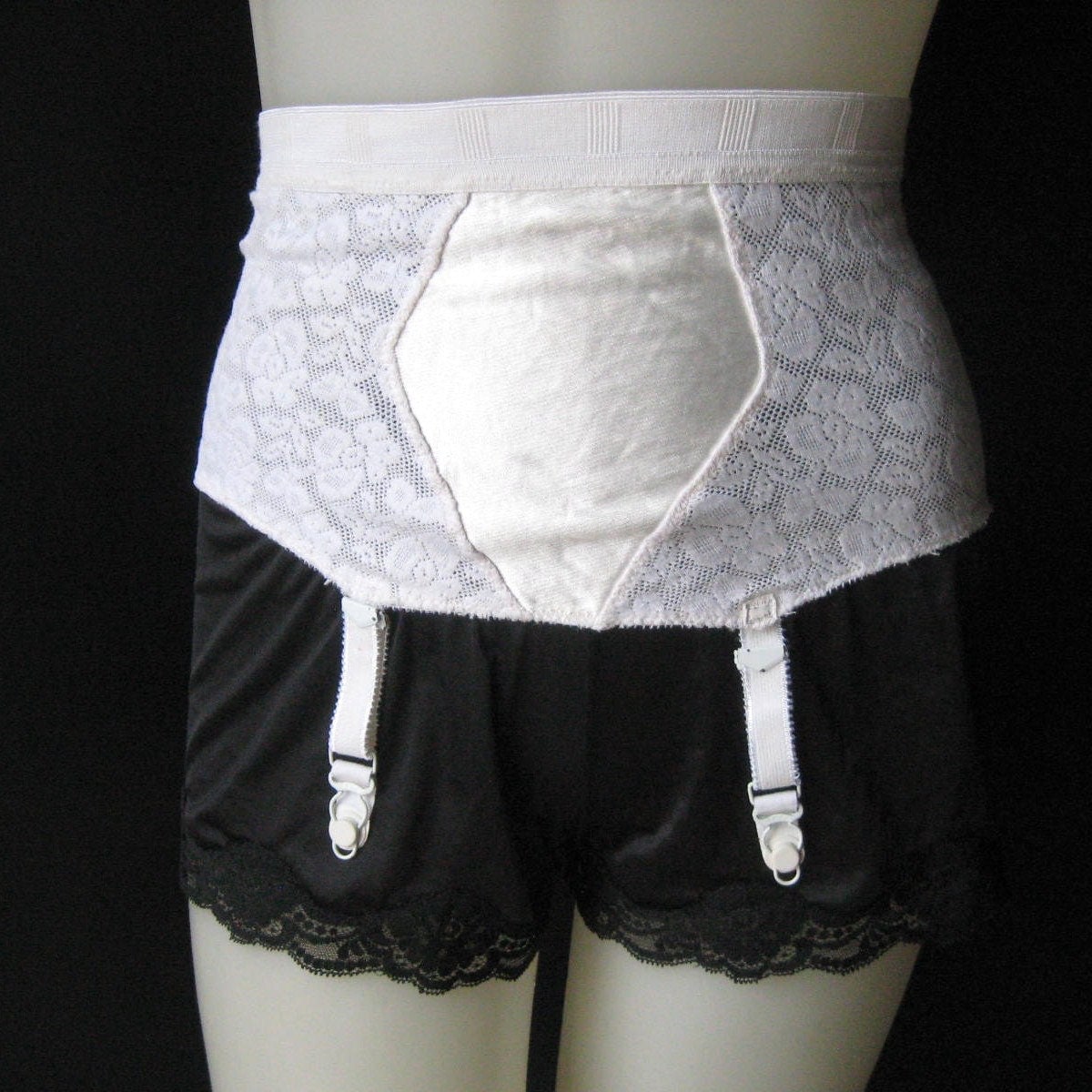 Sears 60s Vintage Shapewear Stocking Garter by JuneeMoonVintage