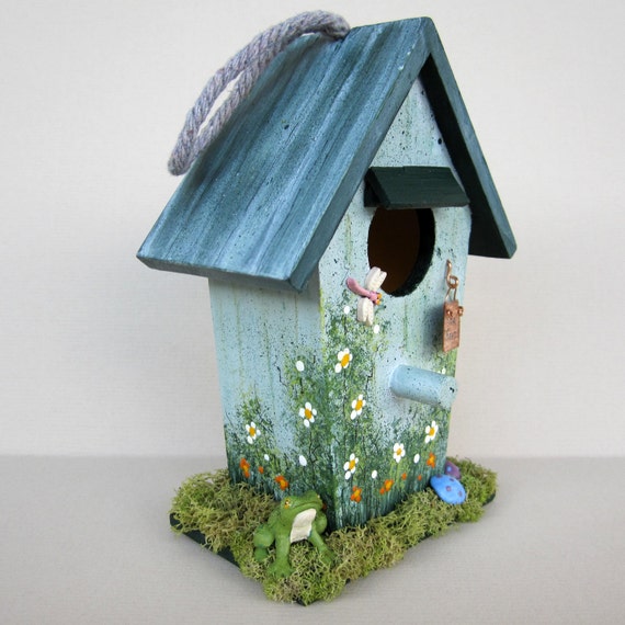 Birdhouse With Frog In Yard