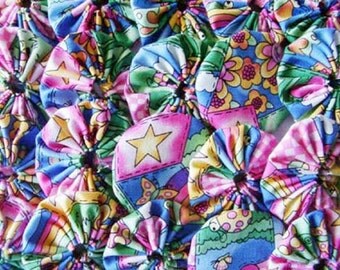 20 Bright and Fun Yo Yo Quilt Top Block Trim Embellish Trim Hair Accessory Flower Fabric Scrapbooking
