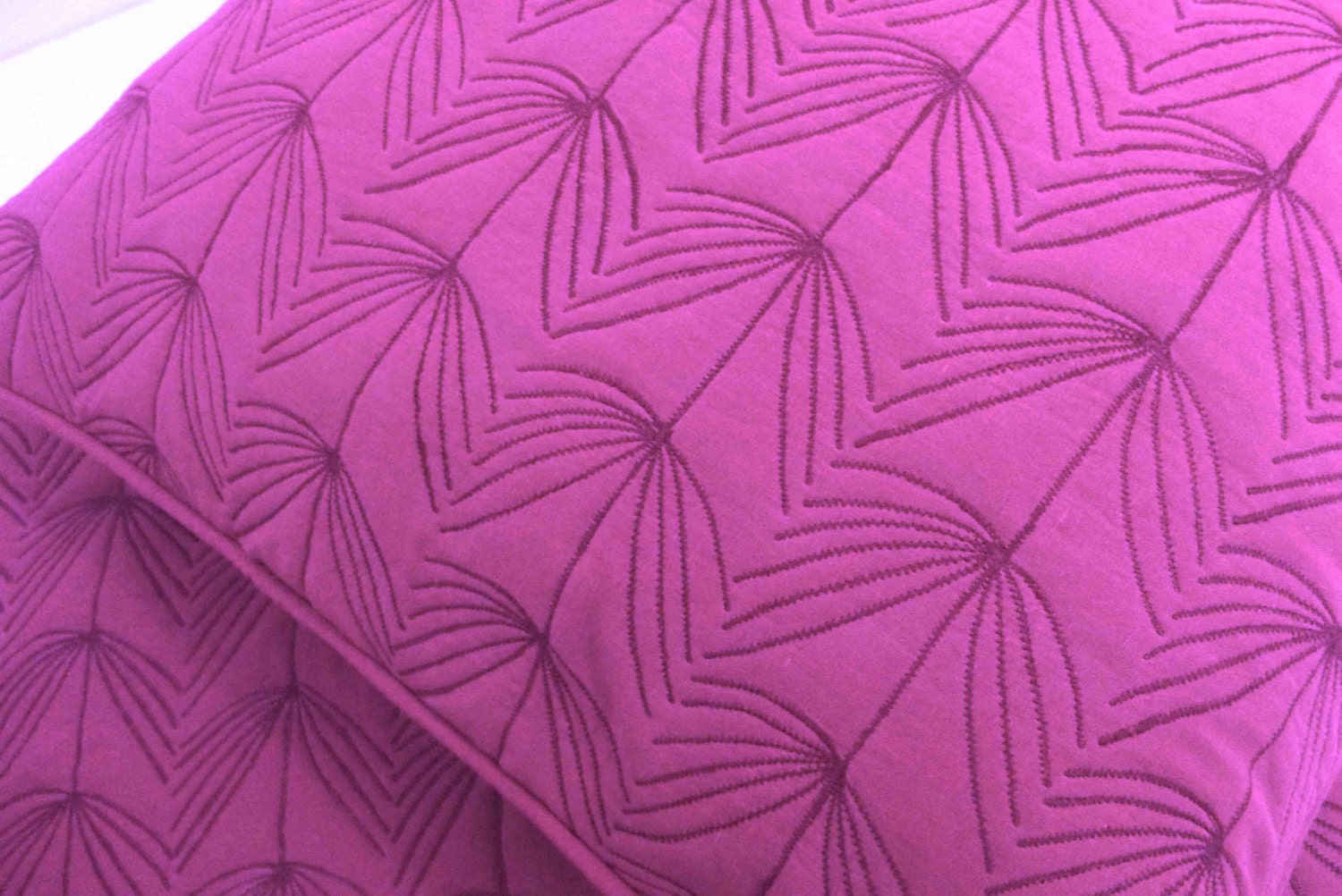 Cotton fushia /pink king size quilted bedspread coverlet