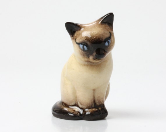 Mini Siamese Cat Seated Ceramic Hagen Renaker Animal