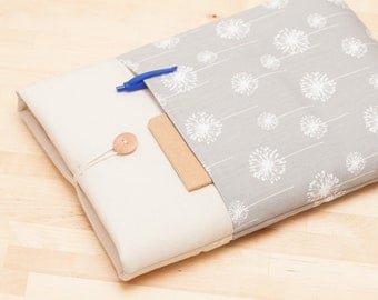 13 inch Macbook case / Macbook pro 13 case / Laptop sleeve / padded with pockets - grey dandelion in cream -