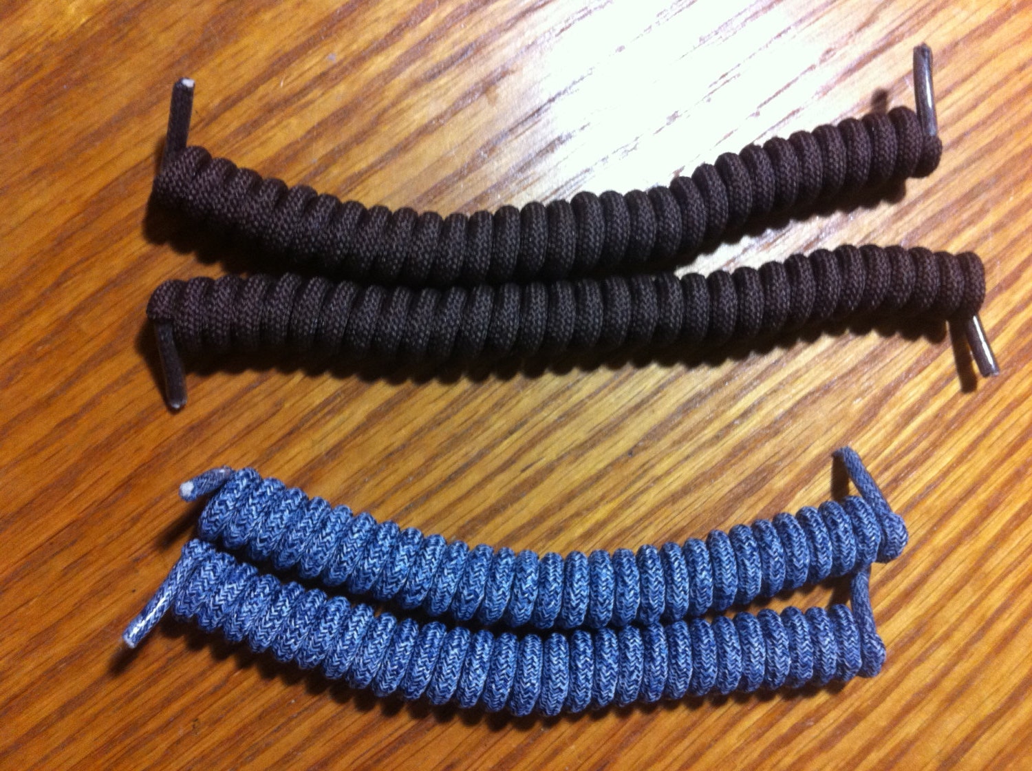 Pair of Coiled No Tie Shoe Laces Denim Blue by PoisonAppleVintage