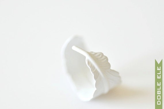 White Feather Ring