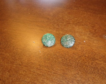 vintage clip on earrings green gold scroll lucite