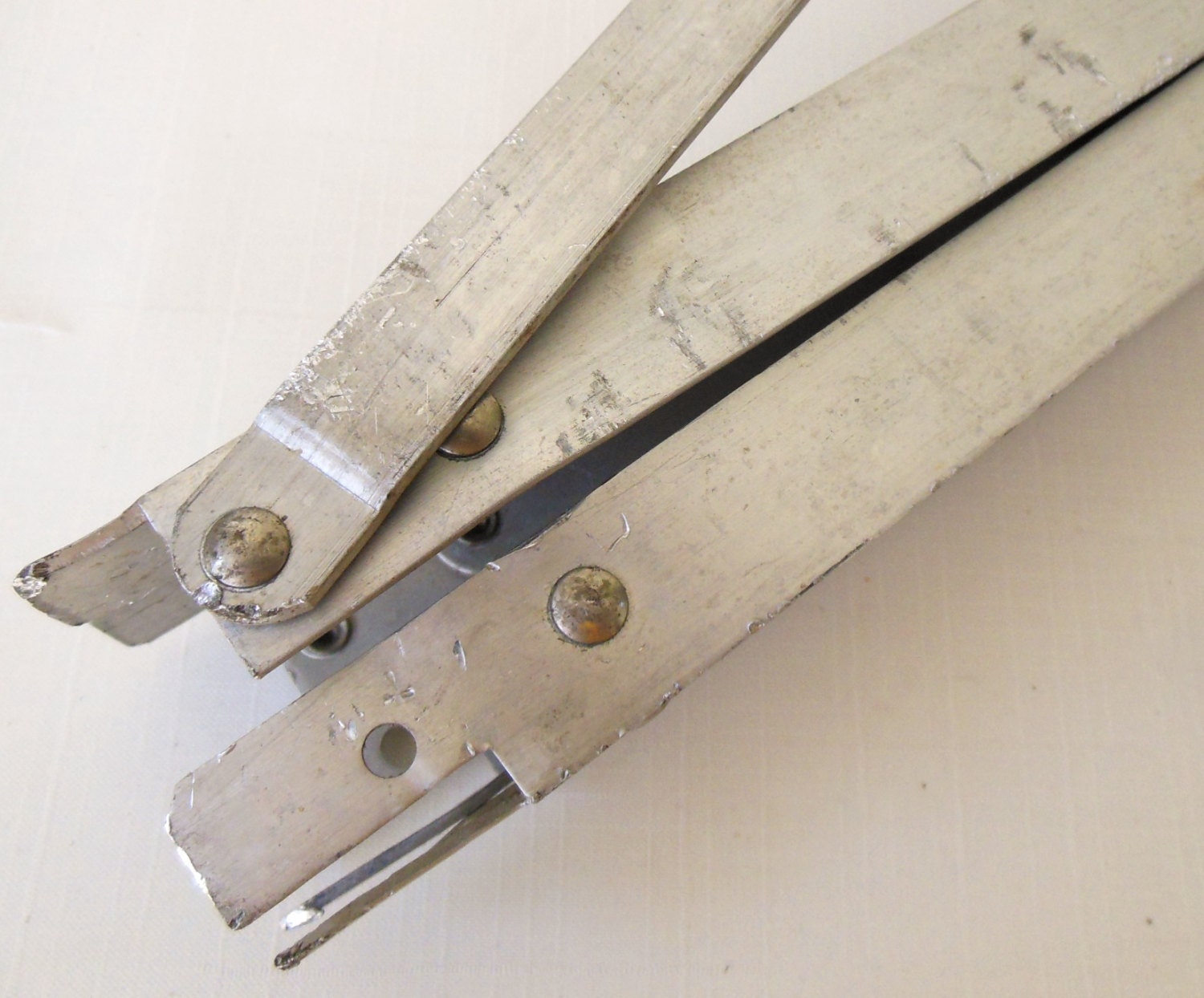 Coleman Hi Stand for Camp Stove / Cooler 591B499 Vintage