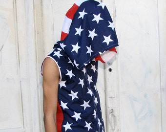 It's free shipping made easy USA Flag Hands-Free Party Floatation Device is the ideal hands-free flotation device! Just step in, buckle up and prepare to relax. Sit back in the water without treading or holding on and proceed to enjoy the conversation, play your favorite game or sip on your favorite beverage.