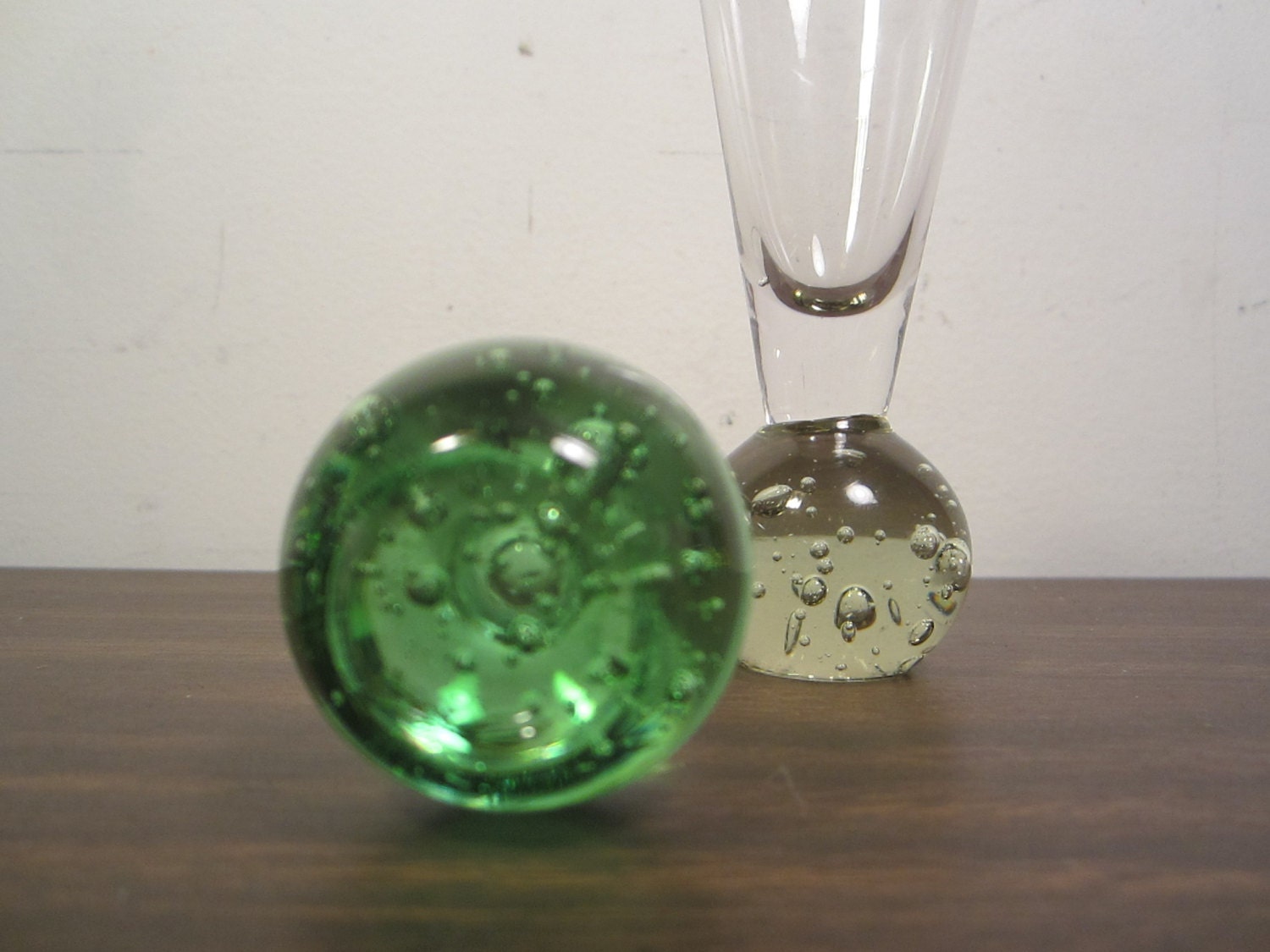 Vintage Bubble Base Bud Vase