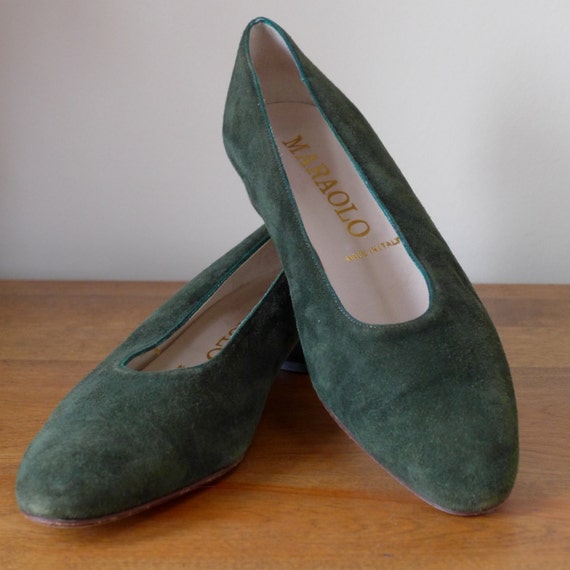 Vintage 1980's Italian Green Suede Shoes / by inVintageCondition